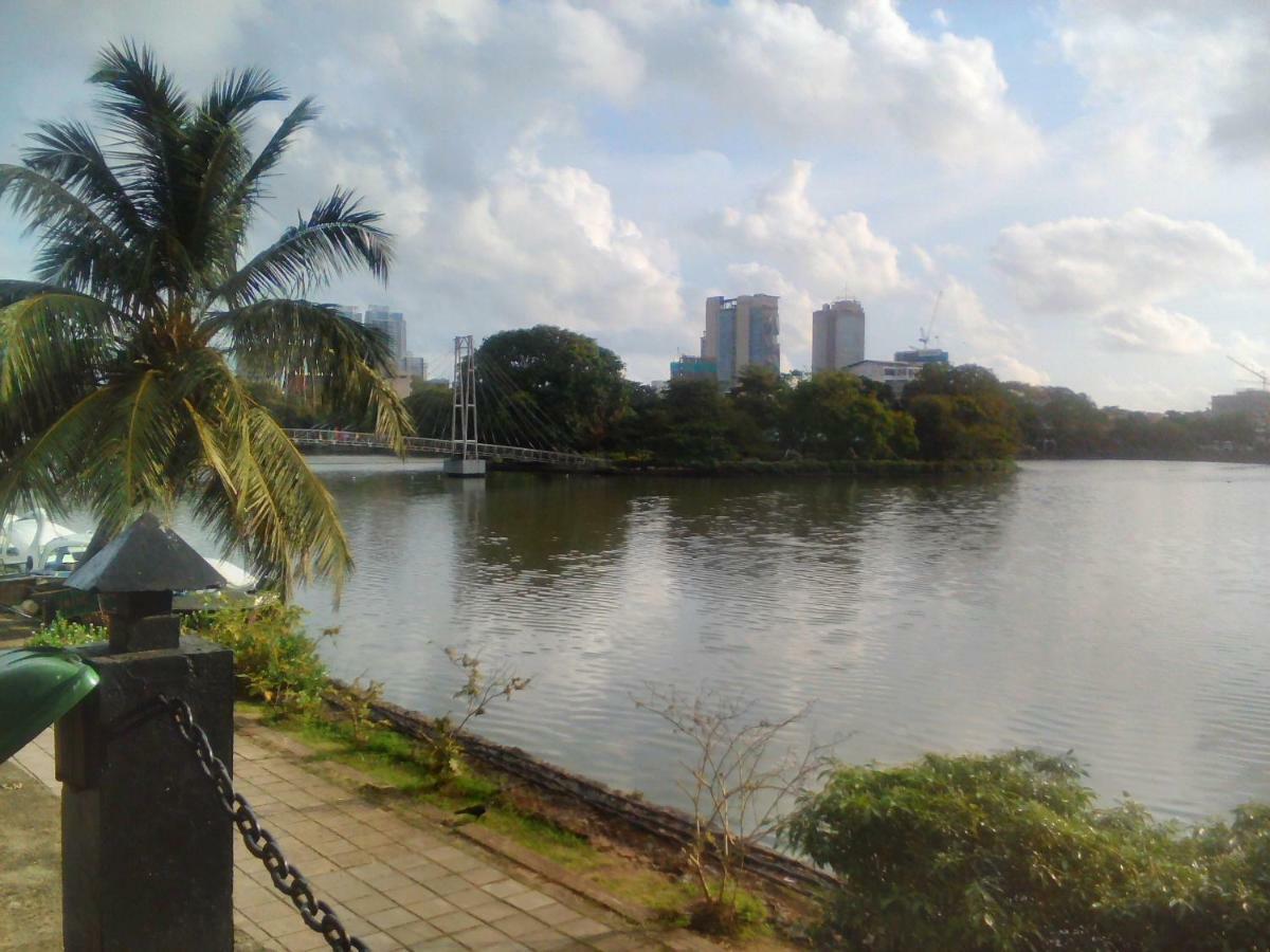 Haven Fort Hostel Kolombo Bagian luar foto