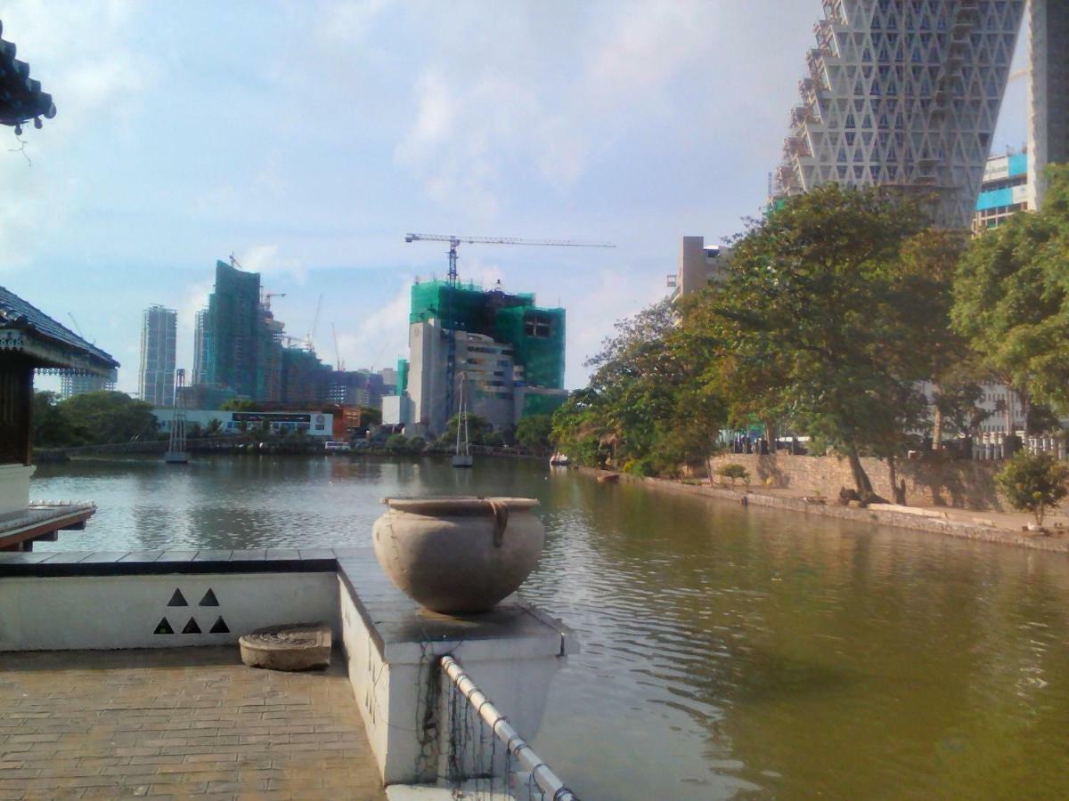 Haven Fort Hostel Kolombo Bagian luar foto
